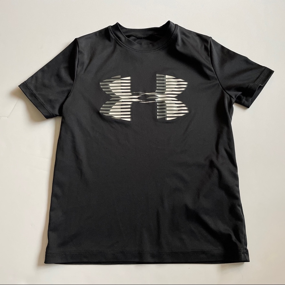 Under Armour tee